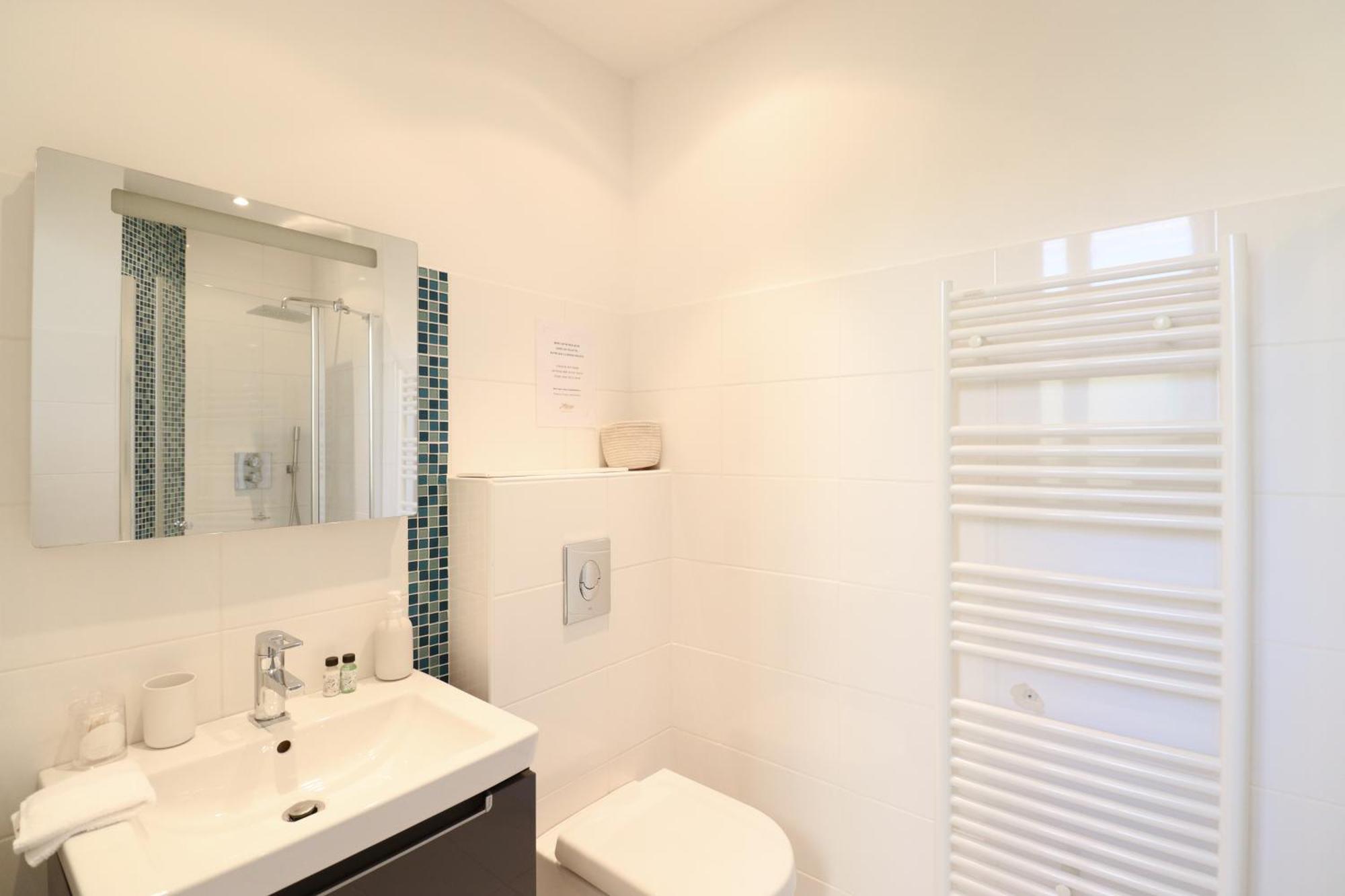 Residence Buttura Cannes Rum bild